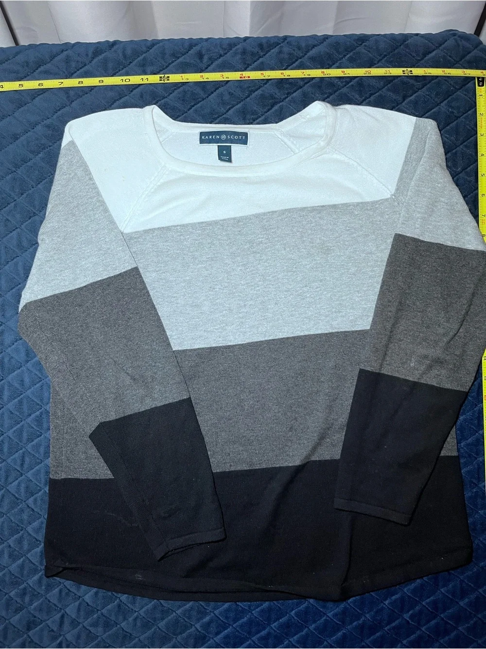 Karen Scott soft knit